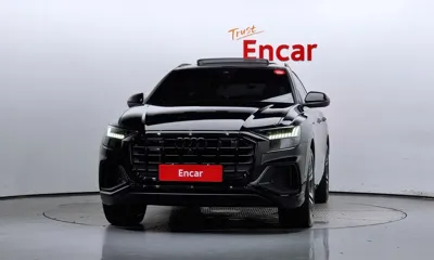Audi Q8 2023, 17762 км, за 57475.02 USD