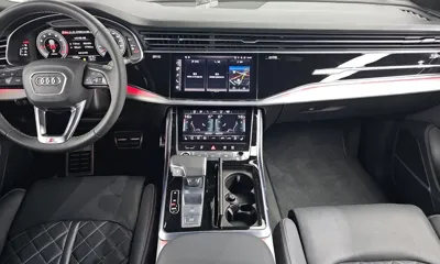 Audi Q8 2023, 17762 км, за 57475.02 USD - фото 14