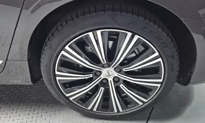 Volvo S90 2024, 46004 км, за 26646.29 USD - фото 21