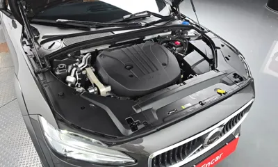 Volvo V90 2021, 36761 км, за 26308.85 USD - фото 6