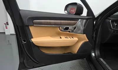 Volvo V90 2021, 36761 км, за 26308.85 USD - фото 24