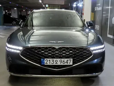 Genesis G90 2023, 33192 км, за 51792.04 USD