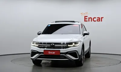 Volkswagen Tiguan 2023, 43933 км, за 17889.69 USD