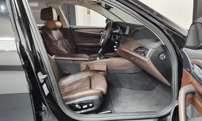 BMW 5-Series 2018, 107082 км, за 14769.59 USD - фото 26