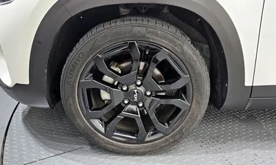 Kia Seltos 2023, 39130 км, за 32438.39 USD