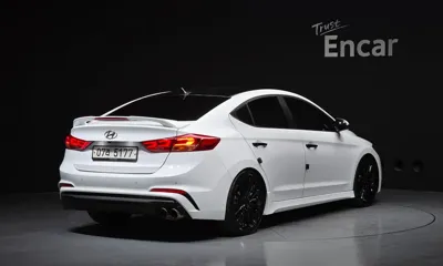 Hyundai Avante 2018, 80724 км, за 6695.7 USD - фото 2