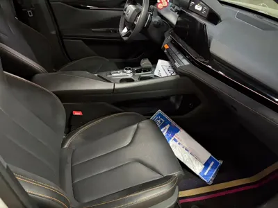 Changan UNI-V 2022, 50000 км, за 7621.98 USD