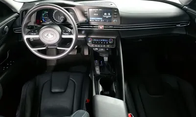 Hyundai Avante 2023, 15363 км, за 12427.3 USD - фото 7
