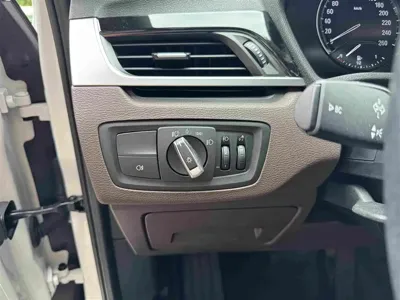 BMW X1 2021, 53000 км, за 15272.37 USD - фото 23