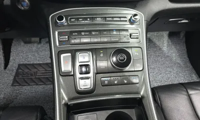 Hyundai Santafe 2023, 123366 км, за 15791.21 USD - фото 9