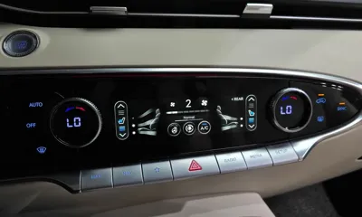 Genesis GV70 2024, 39980 км, за 26061.23 USD - фото 30
