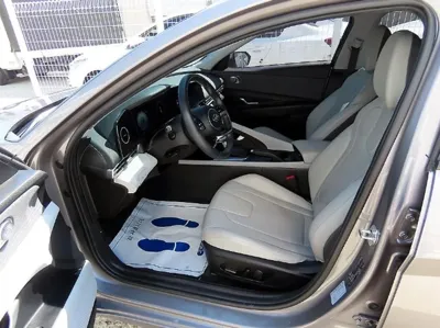 Hyundai Avante 2023, 53424 км, за 12490.25 USD