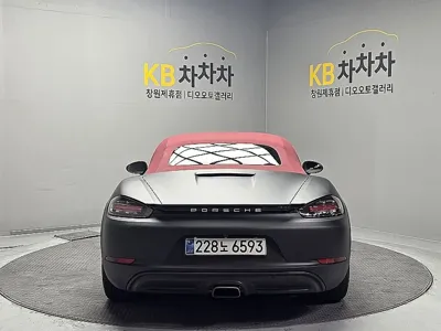 Porsche 718 2018, 79153 км, за 38224 USD