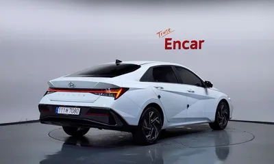 Hyundai Avante 2024, 9788 км, за 15926.67 USD