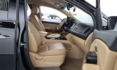 Kia Canival 2016, 177931 км, за 6765.63 USD - фото 11