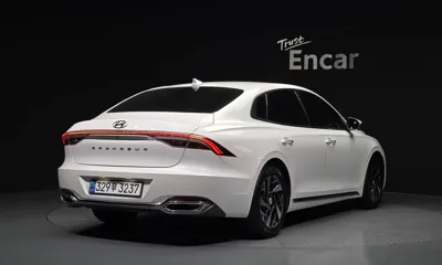 Hyundai Grandeur 2023, 116374 км, за 13653.67 USD