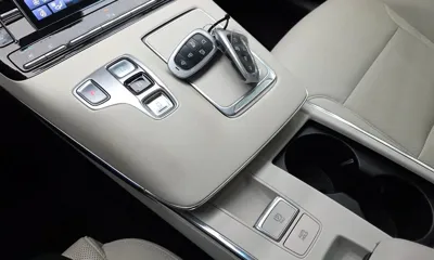 Hyundai Grandeur 2023, 116374 км, за 13531.11 USD - фото 9
