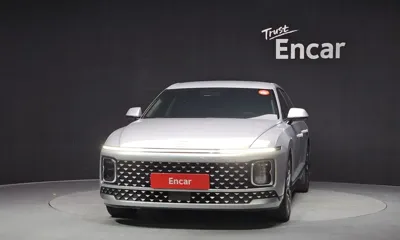 Hyundai Grandeur 2023, 30235 км, за 17395.3 USD