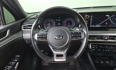 Kia K5 2021, 74202 км, за 12275.17 USD - фото 13