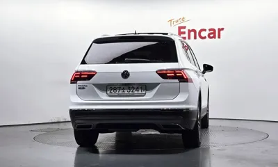 Volkswagen Tiguan 2020, 88029 км, за 17186.69 USD