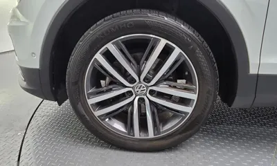 Volkswagen Tiguan 2020, 88029 км, за 17186.69 USD