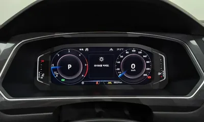 Volkswagen Tiguan 2020, 88029 км, за 17186.69 USD - фото 8