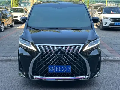 Lexus LM 2021, 51000 км, за 115801.17 USD