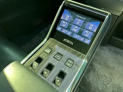 Lexus LM 2021, 51000 км, за 115801.17 USD - фото 19