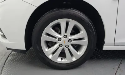 ChevroletGMDaewoo Cruze 2017, 134224 км, за 3898.25 USD