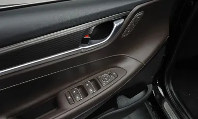 Hyundai Grandeur 2019, 81613 км, за 12964.18 USD - фото 17