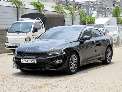 Kia K5 2022, 57033 км, за 17716.95 USD