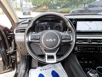 Kia K5 2022, 57033 км, за 17716.95 USD - фото 8