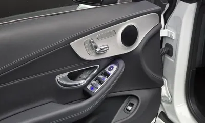 Mercedes-Benz C-Class 2023, 26475 км, за 27916.44 USD - фото 20