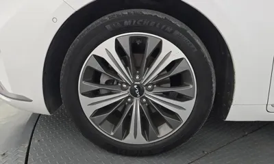 Kia K8 2022, 110647 км, за 16410.66 USD