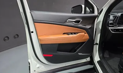 Kia Sportage 2022, 77338 км, за 17239.15 USD - фото 24