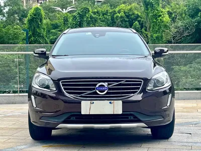Volvo XC60 2017, 120000 км, за 7893.89 USD
