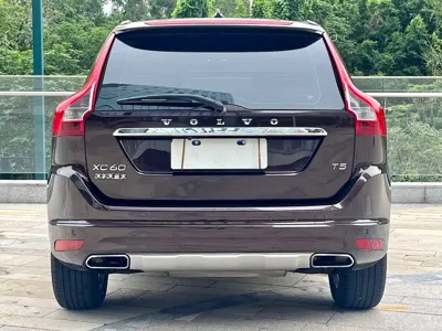 Volvo XC60 2017, 120000 км, за 7893.89 USD