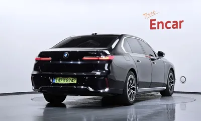 BMW 7-Series 2025, 14418 км, за 80015.68 USD