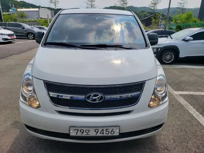 Hyundai Starex · 2015 год