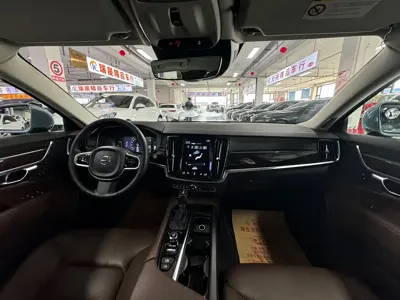Volvo S90 2018, 69000 км, за 14684.82 USD - фото 8