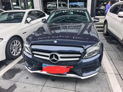 Mercedes-Benz C-Class 2016, 62000 км, за 11068.14 USD