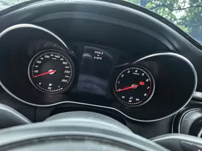 Mercedes-Benz C-Class 2016, 62000 км, за 11068.14 USD