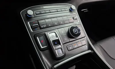 Hyundai Santafe 2022, 77829 км, за 17395.3 USD - фото 9