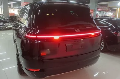 Li Auto L9 2025, 8900 км, за 54810 USD