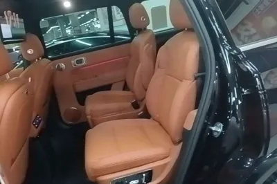 Li Auto L9 2025, 8900 км, за 54810 USD - фото 25