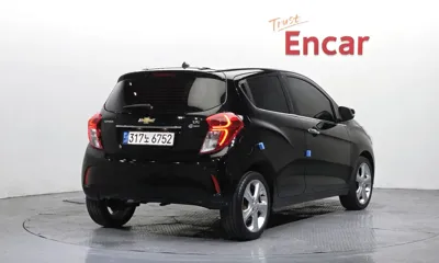 ChevroletGMDaewoo Spark 2017, 131808 км, за 3029.32 USD