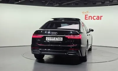 Audi A6 2020, 112639 км, за 16574.77 USD