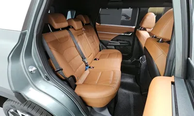 KG_Mobility_Ssangyong Torres 2023, 83743 км, за 12143.89 USD - фото 12