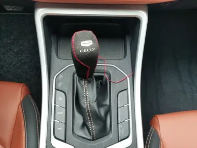 Geely Vision X6