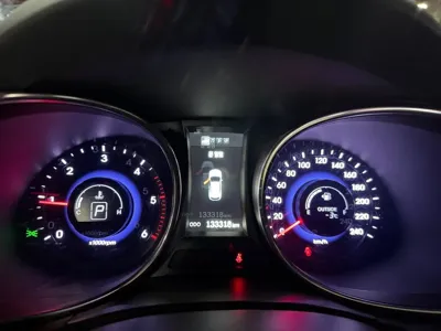 Hyundai Maxcruz 2015, 133318 км, за 6739.35 USD - фото 8